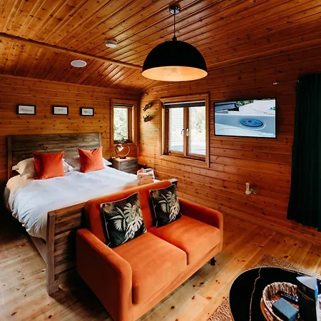 Bazare Log Cabin, Whinstone View 山林小屋 大艾顿